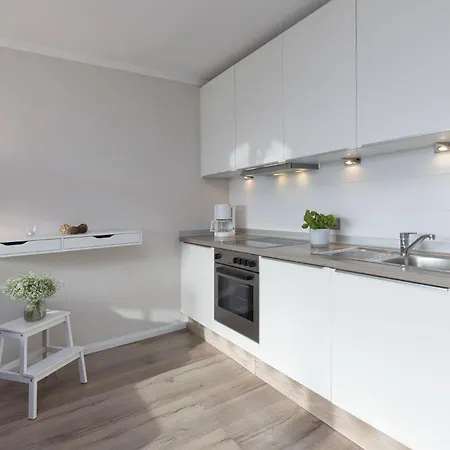 Haus Strandburg 15 *