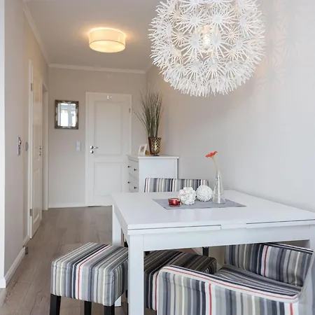 Haus Strandburg 15 Groemitz